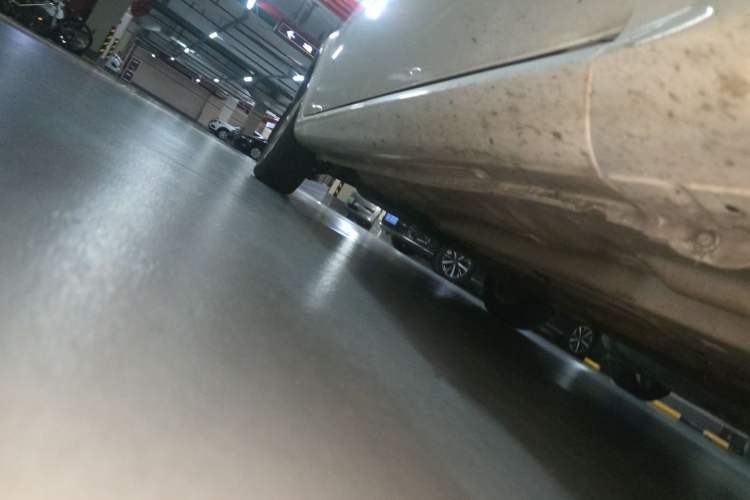 Used Buick Excelle 2013 1.5L Automatic Classic Model Chassis Front Right