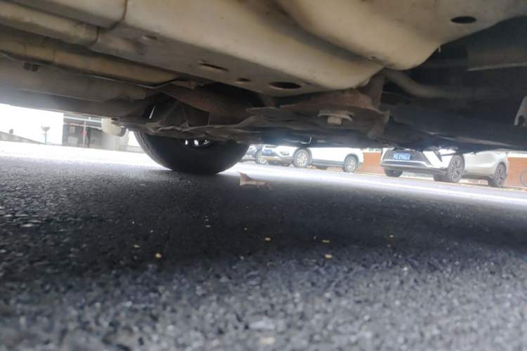 Used Buick Excelle 2013 1.5L Manual Classic Model Chassis Front Right