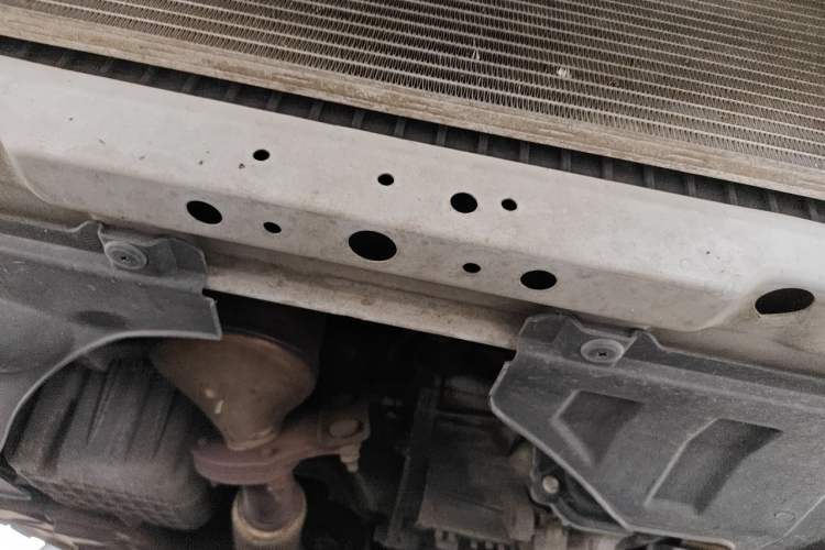 Used Buick Excelle 2013 1.5L Automatic Classic Model Chassis Front
