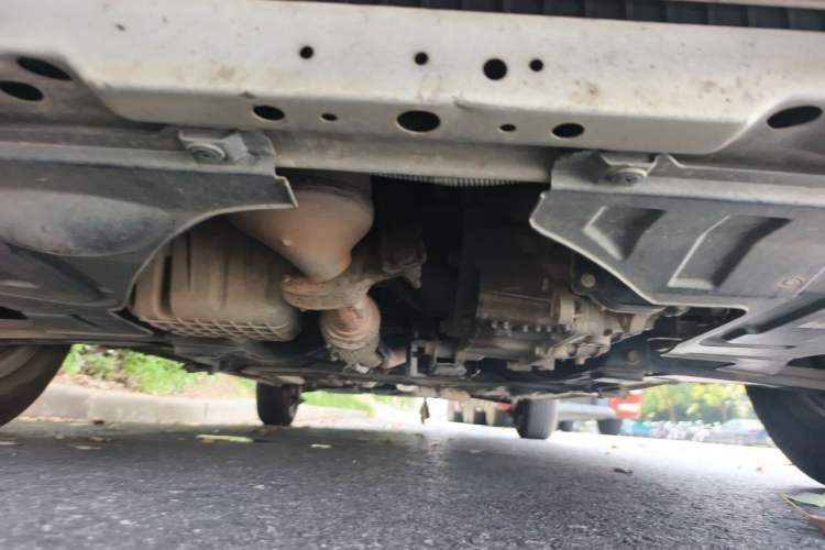 Used Buick Excelle 2013 1.5L Automatic Classic Model Chassis Front