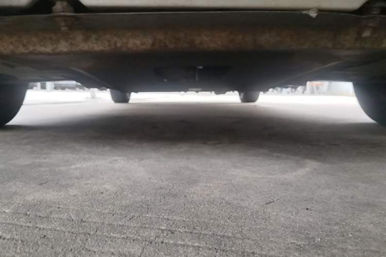 Used Buick Excelle 2013 1.5L Manual Classic Model Chassis Front