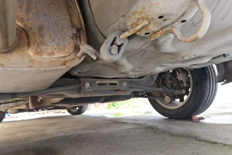 Used Buick Excelle 2013 1.5L Automatic Luxury Model Chassis Front
