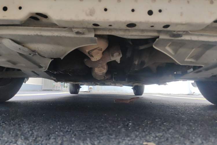 Used Buick Excelle 2013 1.5L Manual Classic Model Chassis Front
