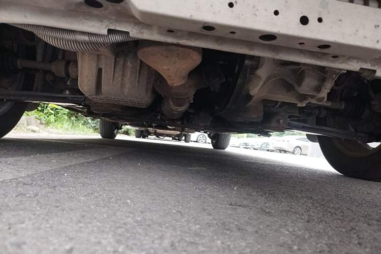 Used Buick Excelle 2013 1.5L Manual Classic Model Chassis Front