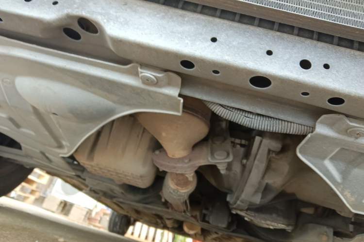Used Buick Excelle 2013 1.5L Manual Classic Model Chassis Front