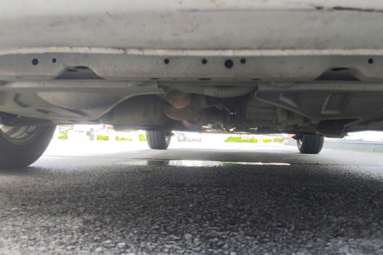 Used Buick Excelle 2013 1.5L Automatic Classic Model Chassis Front
