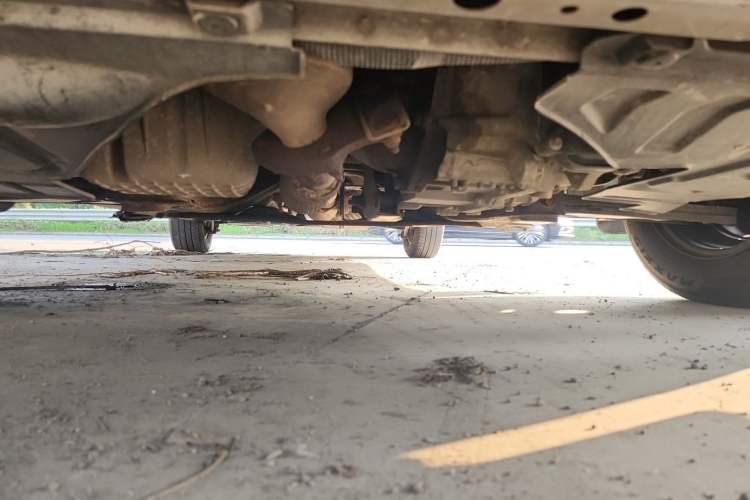 Used Buick Excelle 2013 1.5L Automatic Classic Model Chassis Front