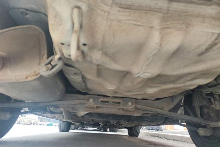 Used Buick Excelle 2013 1.5L Automatic Classic Model Chassis Rear