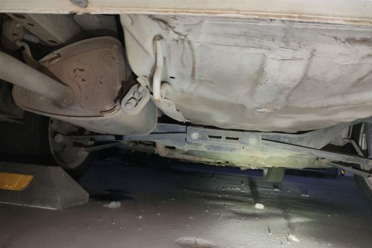 Used Buick Excelle 2013 1.5L Automatic Classic Model Chassis Rear