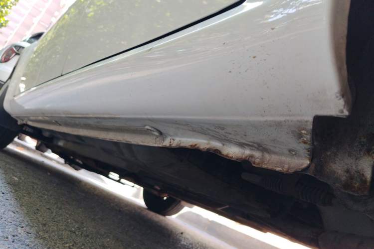 Used Buick Excelle 2013 1.5L Manual Classic Model Chassis Rear Left