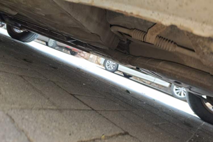 Used Buick Excelle 2013 1.5L Manual Classic Model Chassis Rear Left