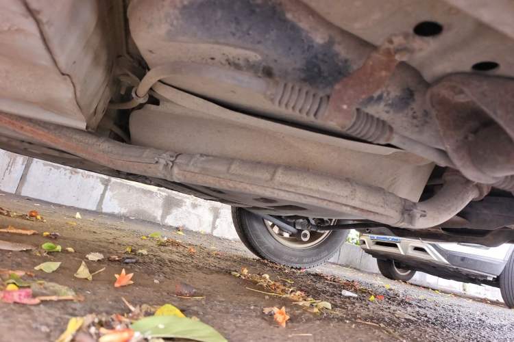 Used Buick Excelle 2013 1.5L Manual Classic Model Chassis Rear Left