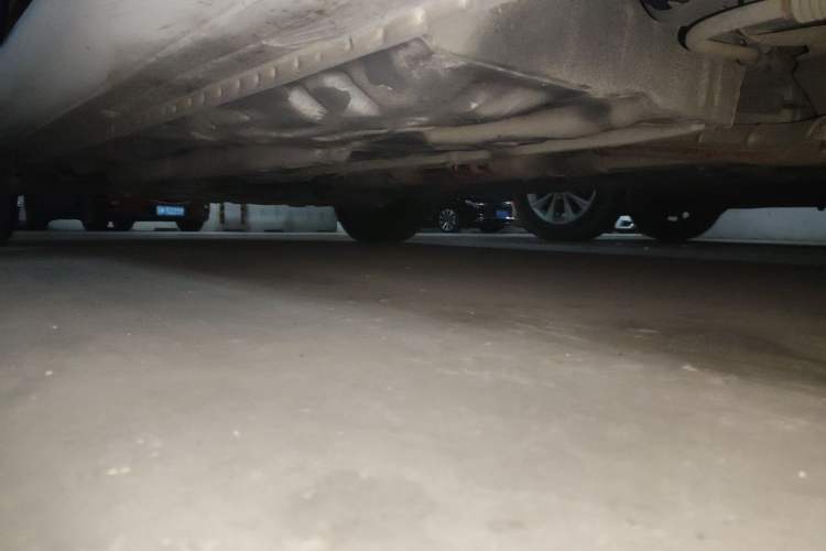 Used Buick Excelle 2013 1.5L Manual Classic Model Chassis Rear Left