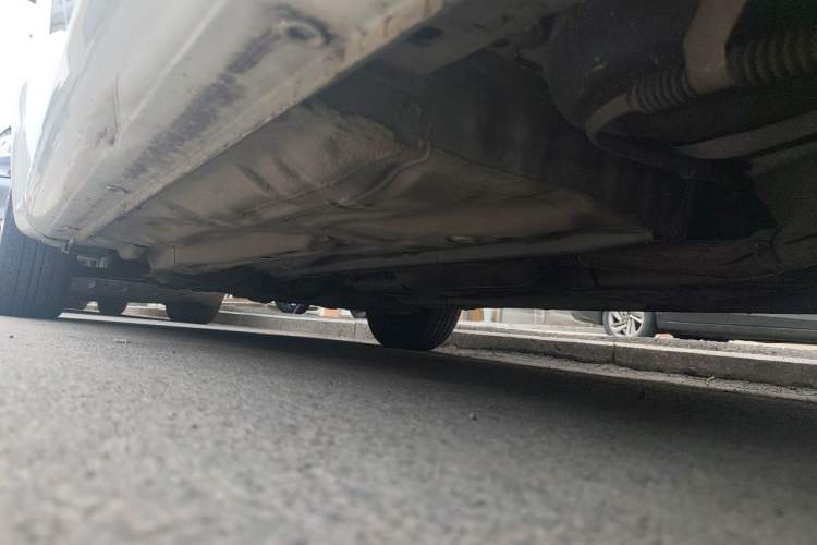 Used Buick Excelle 2013 1.5L Automatic Classic Model Chassis Rear Left