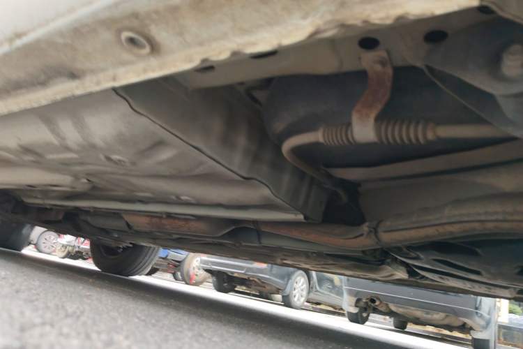 Used Buick Excelle 2013 1.5L Manual Classic Model Chassis Rear Left