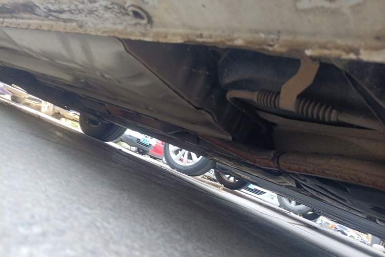 Used Buick Excelle 2013 1.5L Automatic Classic Model Chassis Rear Left