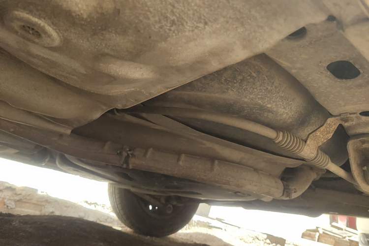 Used Buick Excelle 2013 1.5L Automatic Classic Model Chassis Rear Left