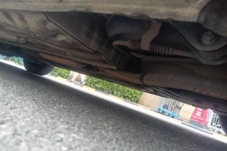 Used Buick Excelle 2013 1.5L Automatic Classic Model Chassis Rear Left