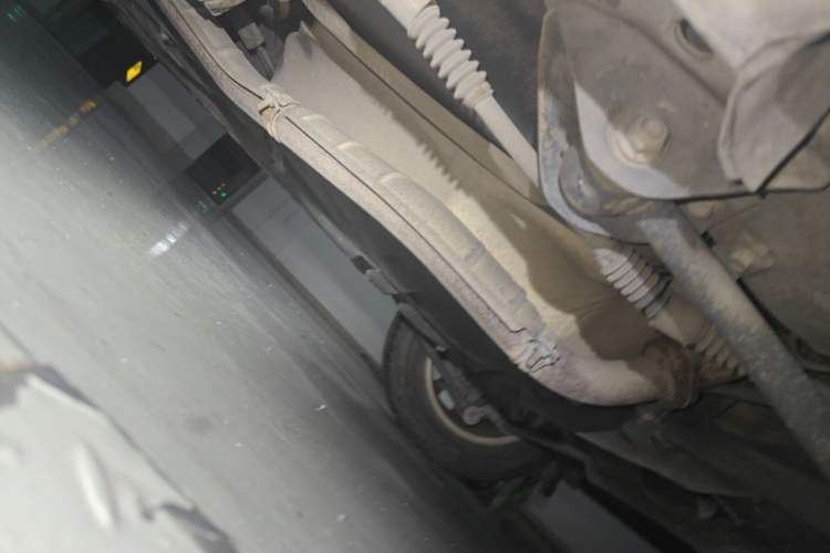 Used Buick Excelle 2013 1.5L Automatic Classic Model Chassis Rear Left