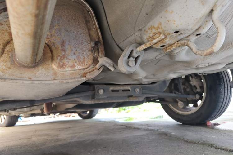 Used Buick Excelle 2013 1.5L Automatic Luxury Model Chassis Rear Left