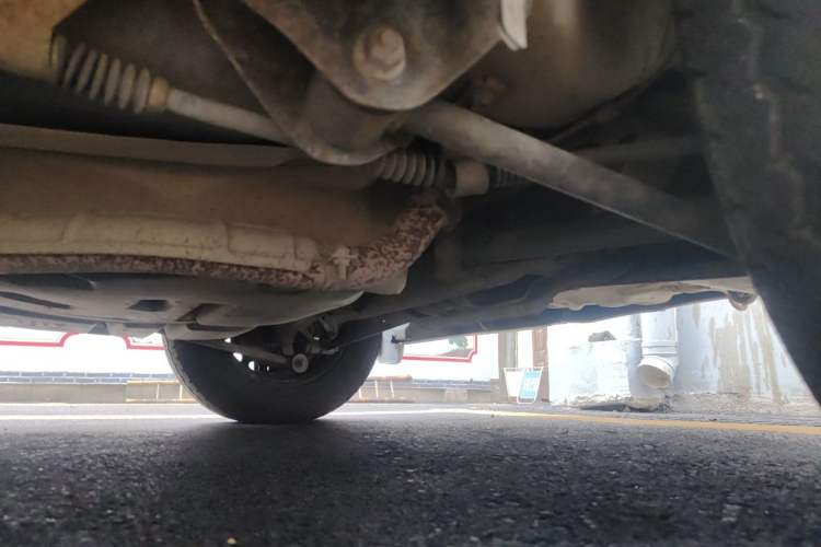 Used Buick Excelle 2013 1.5L Manual Classic Model Chassis Rear Left