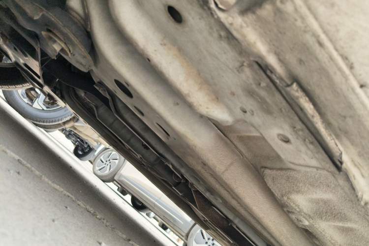 Used Buick Excelle 2013 1.5L Automatic Luxury Model Chassis Rear Left