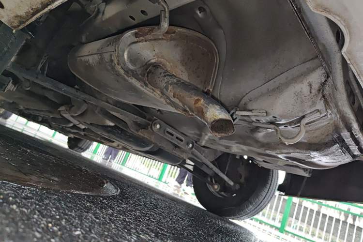 Used Buick Excelle 2013 1.5L Automatic Classic Model Chassis Rear Left
