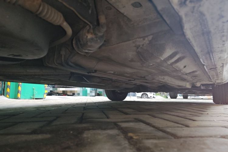 Used Buick Excelle 2013 1.5L Automatic Classic Model Chassis Rear Right