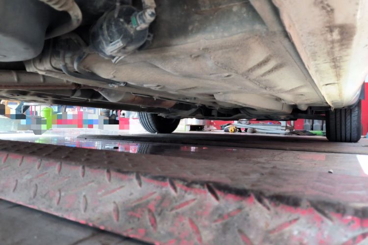 Used Buick Excelle 2013 1.5L Automatic Classic Model Chassis Rear Right
