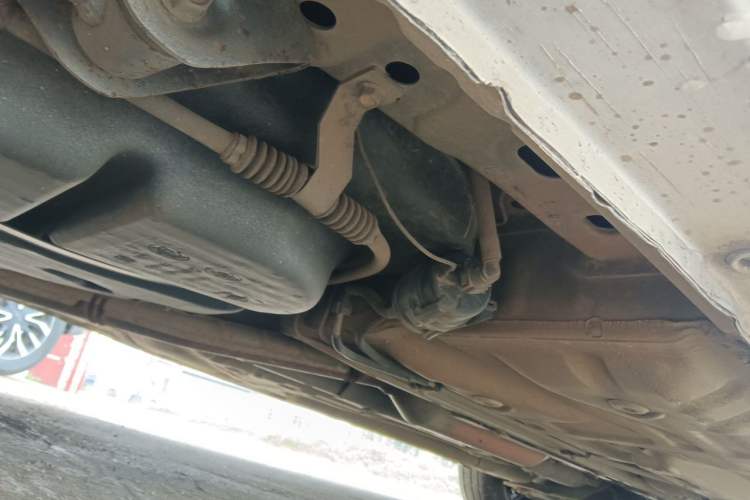 Used Buick Excelle 2013 1.5L Manual Classic Model Chassis Rear Right