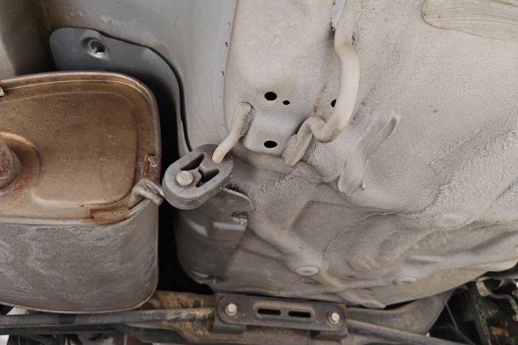 Used Buick Excelle 2013 1.5L Automatic Classic Model Chassis Rear