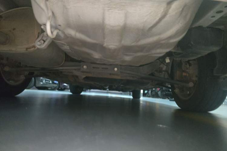 Used Buick Excelle 2013 1.5L Automatic Classic Model Chassis Rear