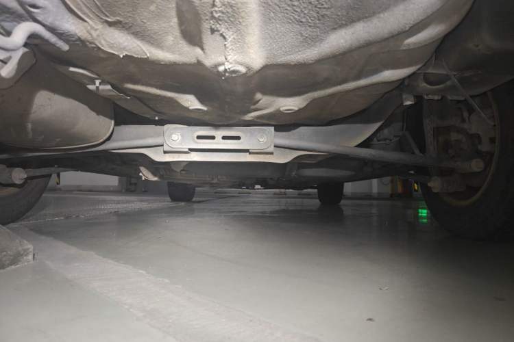 Used Buick Excelle 2013 1.5L Automatic Classic Model Chassis Rear