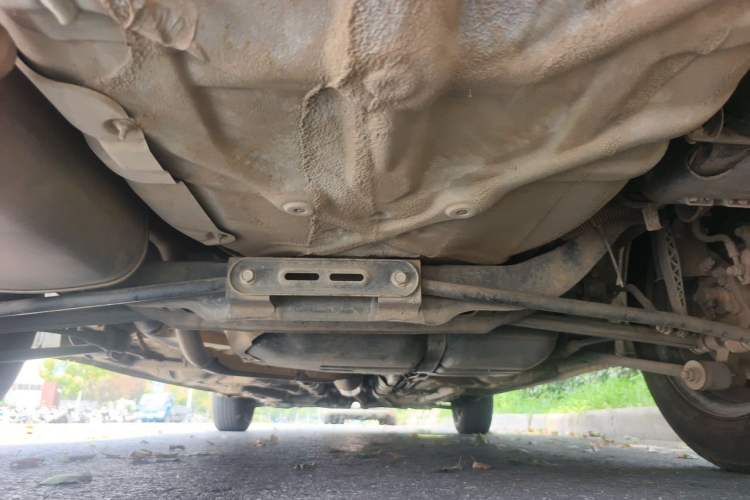 Used Buick Excelle 2013 1.5L Automatic Classic Model Chassis Rear