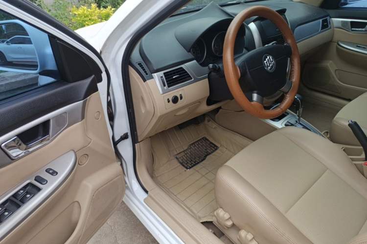 Used Buick Excelle 2013 1.5L Automatic Classic Model Driver Seat
