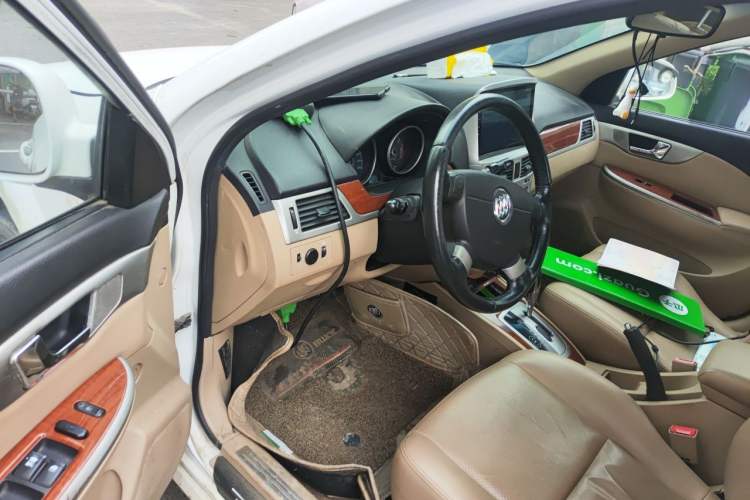 Used Buick Excelle 2013 1.5L Automatic Luxury Model Driver Seat