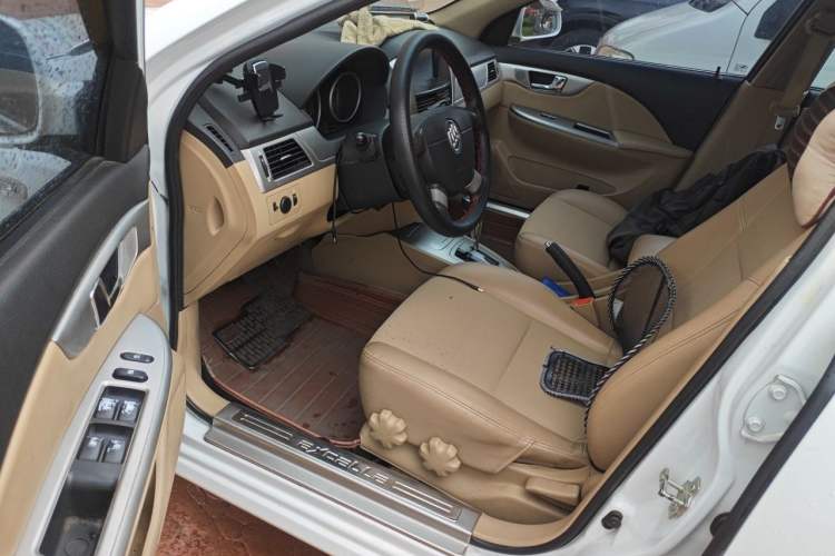 Used Buick Excelle 2013 1.5L Automatic Classic Model Driver Seat