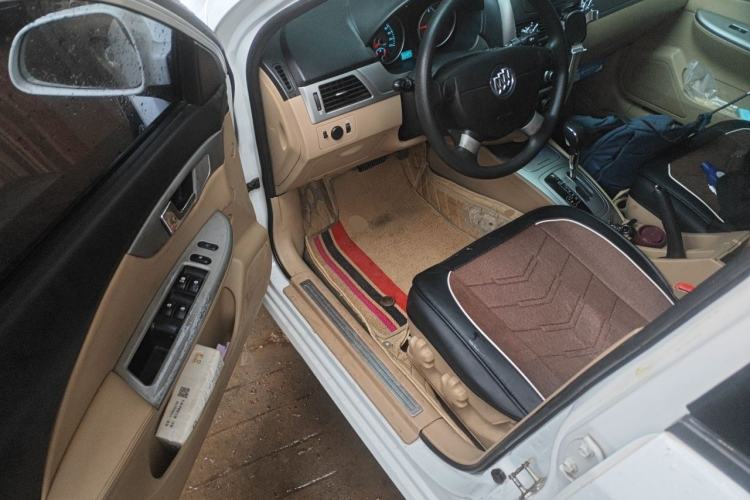 Used Buick Excelle 2013 1.5L Automatic Classic Model Driver Seat