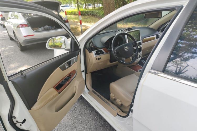 Used Buick Excelle 2013 1.5L Automatic Luxury Model Driver Seat