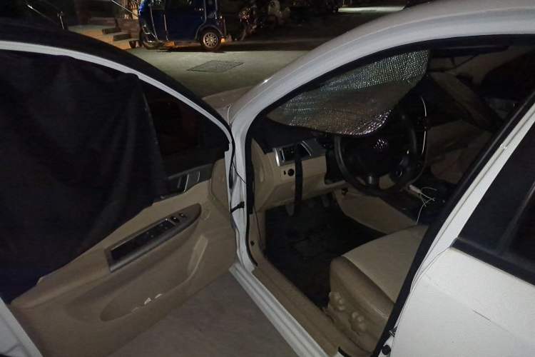 Used Buick Excelle 2013 1.5L Manual Classic Model Driver Seat
