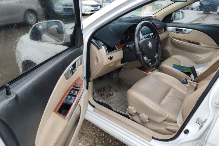 Used Buick Excelle 2013 1.5L Automatic Luxury Model Driver Seat