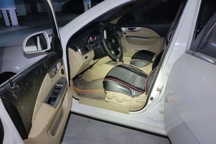 Used Buick Excelle 2013 1.5L Automatic Classic Model Driver Seat