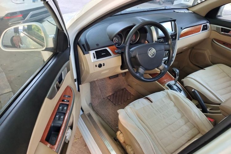 Used Buick Excelle 2013 1.5L Automatic Luxury Model Driver Seat