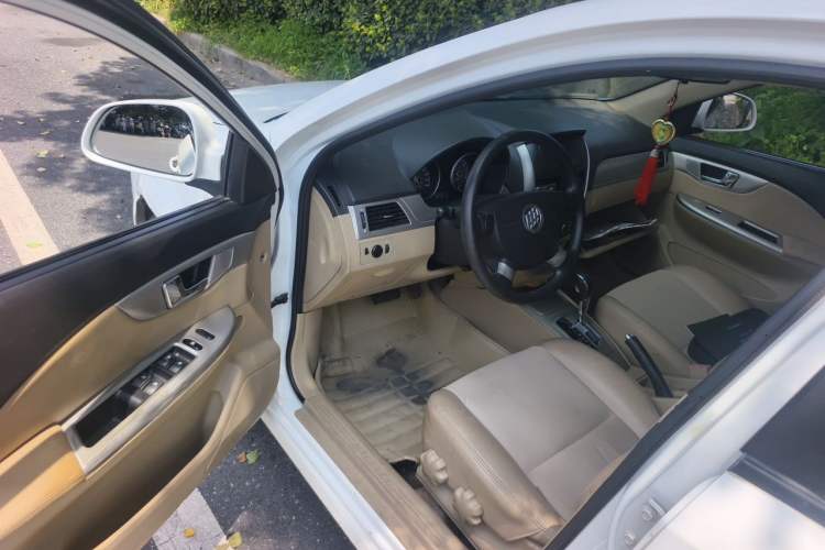 Used Buick Excelle 2013 1.5L Automatic Classic Model Driver Seat