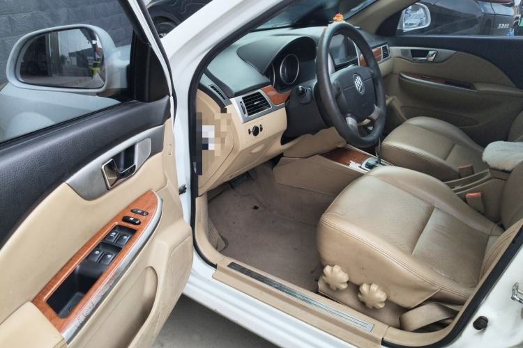 Used Buick Excelle 2013 1.5L Automatic Luxury Model Driver Seat