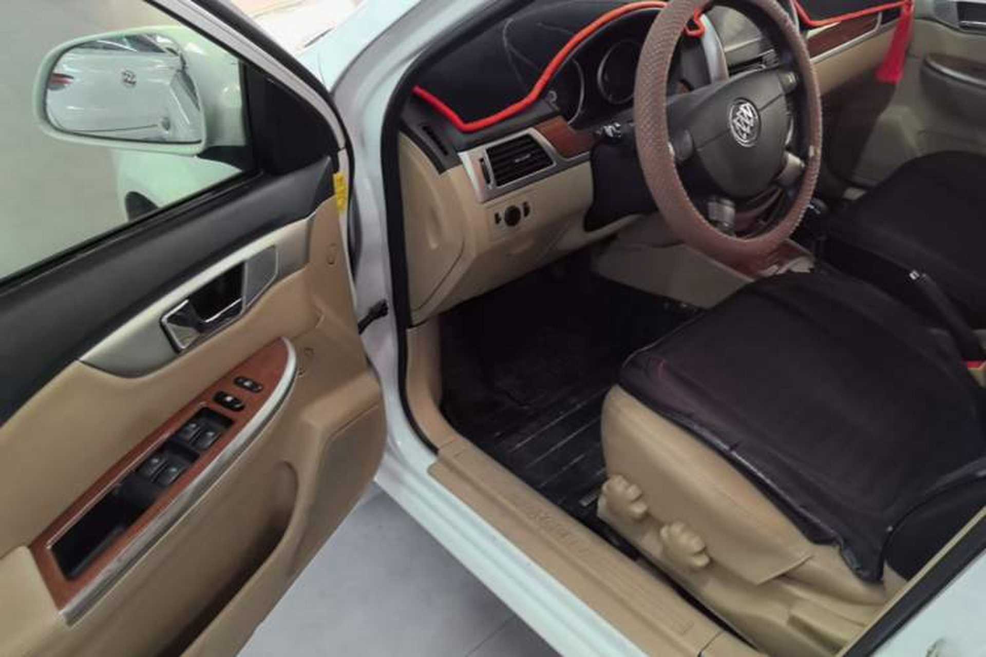 Used Buick Excelle 2013 1.5L Automatic Luxury Model Driver Seat