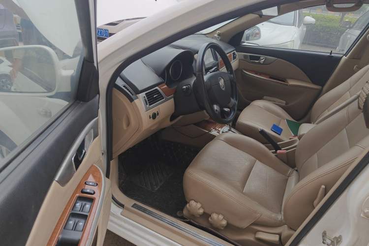 Used Buick Excelle 2013 1.5L Automatic Luxury Model Driver Seat