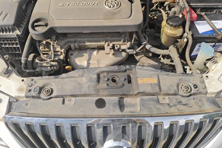 Used Buick Excelle 2013 1.5L Automatic Classic Model Engine Bay