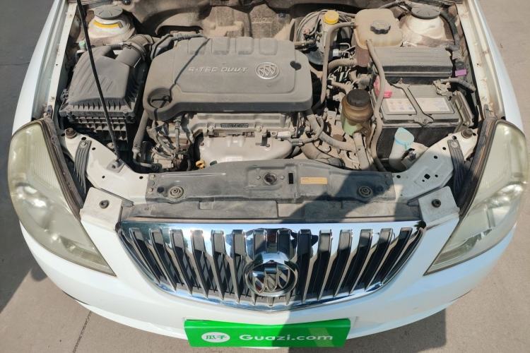 Used Buick Excelle 2013 1.5L Automatic Classic Model Engine Bay