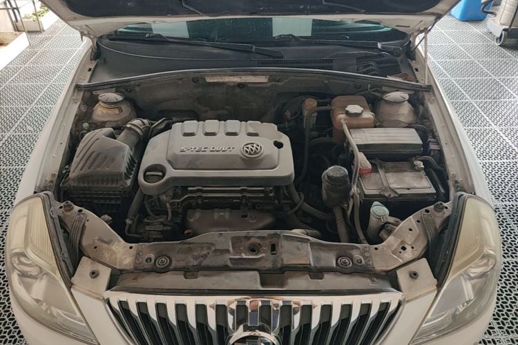 Used Buick Excelle 2013 1.5L Automatic Classic Model Engine Bay